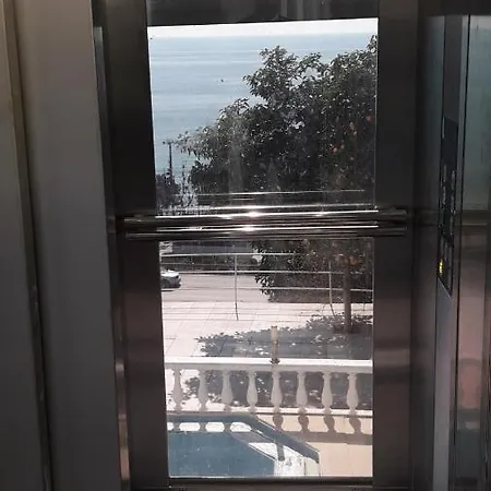 Hotel Royal 3*